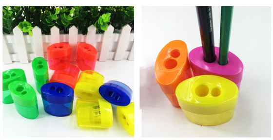 Various Colors  Manual pencil sharpener 3.5cm Kids Children Stationery Supplies Animal Mini Piggy Piglet Dinosaur supplier