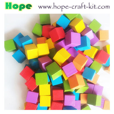 Natural color multi-colored wooden suare cubes blocks for children DIY craft work creative hobbies KIDS STEM INNOVATION supplier
